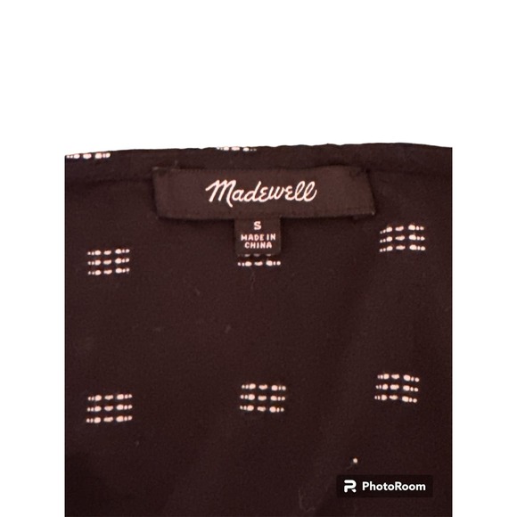 Madewell Kinston Side-Button Wrap Top in Textured Dobby - Picture 4 of 4